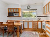 https://images.listonce.com.au/custom/160x/listings/26-parrs-road-croydon-vic-3136/826/01525826_img_04.jpg?otXr5bb5QdA