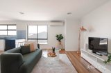 https://images.listonce.com.au/custom/160x/listings/26-peyton-drive-mill-park-vic-3082/369/01819369_img_06.jpg?_DonjXwYR_o