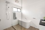 https://images.listonce.com.au/custom/160x/listings/26-peyton-drive-mill-park-vic-3082/369/01819369_img_08.jpg?I9-oFjWIpuk