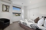 https://images.listonce.com.au/custom/160x/listings/26-prospect-street-essendon-west-vic-3040/289/00092289_img_06.jpg?2niztV3OlXQ