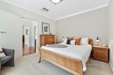 https://images.listonce.com.au/custom/160x/listings/26-regent-street-mount-waverley-vic-3149/141/01466141_img_08.jpg?9T2x15tMxxA