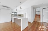 https://images.listonce.com.au/custom/160x/listings/26-ruby-street-balwyn-vic-3103/643/01721643_img_03.jpg?O_FIJArm3BU