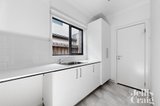 https://images.listonce.com.au/custom/160x/listings/26-ruby-street-balwyn-vic-3103/643/01721643_img_10.jpg?_f4NNzIfEts
