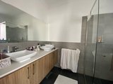 https://images.listonce.com.au/custom/160x/listings/26-ryland-avenue-croydon-vic-3136/303/01701303_img_05.jpg?jThCNcLPH1g