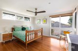 https://images.listonce.com.au/custom/160x/listings/26-springfield-street-briar-hill-vic-3088/497/01989497_img_11.jpg?cbMEoiRMFHE
