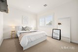 https://images.listonce.com.au/custom/160x/listings/26-st-chester-avenue-lake-gardens-vic-3355/225/01853225_img_25.jpg?FUIoVHV7eY0