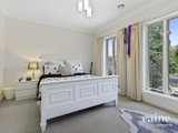 https://images.listonce.com.au/custom/160x/listings/26-st-glens-way-lake-gardens-vic-3355/579/01576579_img_16.jpg?Ufj9fDJp9h8