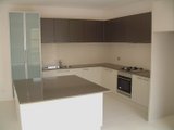 https://images.listonce.com.au/custom/160x/listings/26-stadium-circuit-mulgrave-vic-3170/412/01899412_img_08.jpg?bkcGEF8jyPg