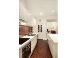 https://images.listonce.com.au/custom/160x/listings/26-stokes-street-port-melbourne-vic-3207/899/01731899_img_05.jpg?Tnidp-b6mkY