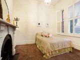https://images.listonce.com.au/custom/160x/listings/26-stokes-street-port-melbourne-vic-3207/899/01731899_img_07.jpg?TtbwmHfOzz4