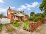 https://images.listonce.com.au/custom/160x/listings/26-tennyson-street-kew-vic-3101/167/01684167_img_02.jpg?ShtE4CstRGM