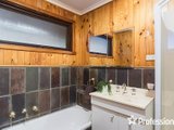 https://images.listonce.com.au/custom/160x/listings/26-the-boulevard-montrose-vic-3765/381/01526381_img_07.jpg?PNVIGQiExPo