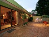 https://images.listonce.com.au/custom/160x/listings/26-the-greenway-heathmont-vic-3135/255/00620255_img_12.jpg?f6IgEosTmVk