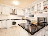 https://images.listonce.com.au/custom/160x/listings/26-thiele-street-doncaster-vic-3108/389/01684389_img_04.jpg?XtMhz2mZt1Y