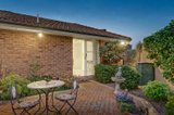 https://images.listonce.com.au/custom/160x/listings/26-valley-road-mount-waverley-vic-3149/389/00320389_img_08.jpg?Uo1MisSzfFA