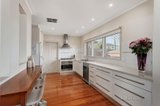 https://images.listonce.com.au/custom/160x/listings/26-vera-street-bulleen-vic-3105/256/00557256_img_03.jpg?ShMMwn41RR8