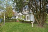 https://images.listonce.com.au/custom/160x/listings/26-walker-road-mount-waverley-vic-3149/482/01843482_img_08.jpg?hEZ1PNNy8RA