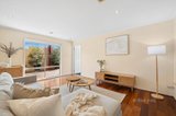 https://images.listonce.com.au/custom/160x/listings/26-warren-street-kyneton-vic-3444/827/01897827_img_03.jpg?VRdmBf-1Fog