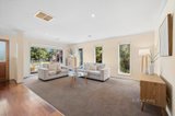 https://images.listonce.com.au/custom/160x/listings/26-warren-street-kyneton-vic-3444/827/01897827_img_04.jpg?BoBEjwlbm3g