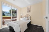 https://images.listonce.com.au/custom/160x/listings/26-warren-street-kyneton-vic-3444/948/01619948_img_10.jpg?ng39Wzbhc1c