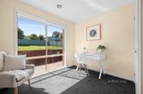 https://images.listonce.com.au/custom/160x/listings/26-warren-street-kyneton-vic-3444/948/01619948_img_14.jpg?SKKWhpdr0S8