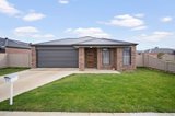 https://images.listonce.com.au/custom/160x/listings/26-wedgetail-drive-winter-valley-vic-3358/983/00926983_img_01.jpg?2NoT5eVfB18