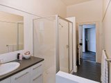 https://images.listonce.com.au/custom/160x/listings/26-western-beach-road-geelong-vic-3220/631/01699631_img_07.jpg?AXBUBqj83sU