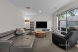 https://images.listonce.com.au/custom/160x/listings/26-white-flats-terrace-croydon-vic-3136/718/01647718_img_02.jpg?W48a0QU3xvY