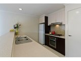 https://images.listonce.com.au/custom/160x/listings/26-whitlam-green-point-cook-vic-3030/656/01202656_img_07.jpg?r0uDLSunsds