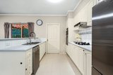 https://images.listonce.com.au/custom/160x/listings/26-willunga-way-bundoora-vic-3083/431/01953431_img_07.jpg?y55R6Xvb_g0