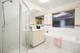 https://images.listonce.com.au/custom/160x/listings/26-willunga-way-bundoora-vic-3083/431/01953431_img_12.jpg?pvl3CAIcPbo
