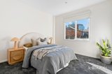 https://images.listonce.com.au/custom/160x/listings/260-courtney-street-north-melbourne-vic-3051/568/01987568_img_06.jpg?kKxKd_J-zss