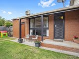 https://images.listonce.com.au/custom/160x/listings/260-grieve-parade-altona-vic-3018/646/01202646_img_10.jpg?taZvguzjf4Y
