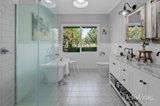 https://images.listonce.com.au/custom/160x/listings/260-healesville-koo-wee-rup-road-healesville-vic-3777/691/01824691_img_13.jpg?myz5UOZosE0