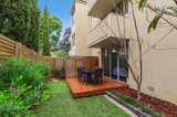 https://images.listonce.com.au/custom/160x/listings/260-oshanassy-street-north-melbourne-vic-3051/976/00453976_img_01.jpg?lppToNc_Ma4