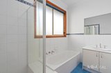 https://images.listonce.com.au/custom/160x/listings/2609-high-street-road-mount-waverley-vic-3149/095/01911095_img_11.jpg?WBxZcYvwJ6E