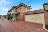 https://images.listonce.com.au/custom/160x/listings/261-northumberland-road-pascoe-vale-vic-3044/292/01932292_img_10.jpg?Ox7pDQN_3vc