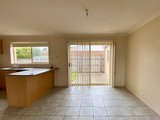 https://images.listonce.com.au/custom/160x/listings/261-rennie-street-lara-vic-3212/279/01969279_img_03.jpg?2pNrDZewlck