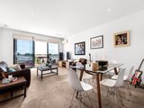 https://images.listonce.com.au/custom/160x/listings/26125-ormond-road-elwood-vic-3184/954/01794954_img_04.jpg?tu9e_XdGImc