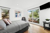 https://images.listonce.com.au/custom/160x/listings/2617-point-nepean-road-rye-vic-3941/616/01594616_img_16.jpg?FT8N75Z_-l4