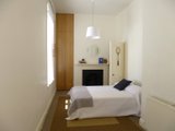 https://images.listonce.com.au/custom/160x/listings/262-montague-street-south-melbourne-vic-3205/890/01087890_img_11.jpg?L_N2Q062SEA