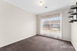https://images.listonce.com.au/custom/160x/listings/2621-skipton-street-redan-vic-3350/111/01771111_img_07.jpg?TQ7myYKpG5Y