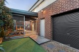 https://images.listonce.com.au/custom/160x/listings/263-exeter-road-croydon-north-vic-3136/093/01738093_img_12.jpg?_eARgjTUDnk
