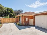 https://images.listonce.com.au/custom/160x/listings/2639-south-road-bentleigh-east-vic-3165/454/01623454_img_08.jpg?FOOlRBmrvJk