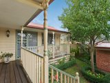 https://images.listonce.com.au/custom/160x/listings/264-monash-avenue-balwyn-vic-3103/224/00829224_img_08.jpg?F9LDA-Hy1UU