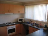 https://images.listonce.com.au/custom/160x/listings/264-vinter-avenue-croydon-vic-3136/107/01525107_img_06.jpg?IdFO_NiAhl0