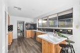 https://images.listonce.com.au/custom/160x/listings/264-yallambie-road-yallambie-vic-3085/401/01967401_img_06.jpg?LTTo9nIVHac