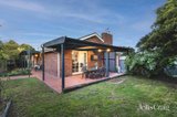 https://images.listonce.com.au/custom/160x/listings/264-yallambie-road-yallambie-vic-3085/401/01967401_img_13.jpg?KDU3Pp65bqs