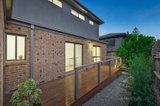 https://images.listonce.com.au/custom/160x/listings/265-laburnum-street-blackburn-vic-3130/339/00770339_img_10.jpg?YV-0CvWHpn0