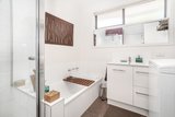 https://images.listonce.com.au/custom/160x/listings/265-nell-street-greensborough-vic-3088/855/01701855_img_04.jpg?usZVt-Bz1D0
